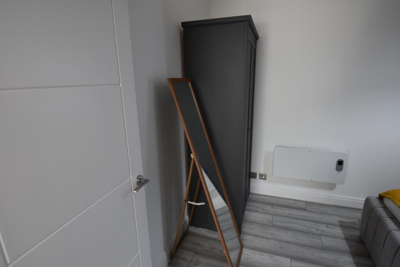 Exclusive!! Newly Refurbished Speedwell Apartment Near Bristol City Centre, Easton, Speedwell, Sleeps Up To 3 Guests Zewnętrze zdjęcie